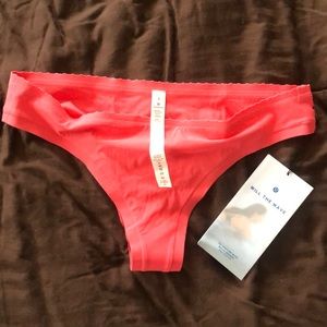 lululemon swim suit bottom, brand new